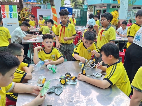 NGÀY HỘI XUÂN TIÊU HỌC TRƯNG TRẮC