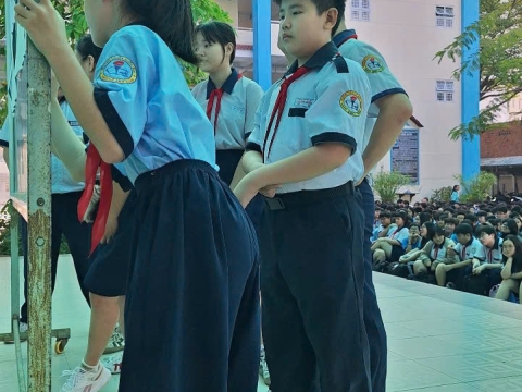 CHUYÊN ĐỀ KỸ NĂNG SỐNG - TRƯỜNG THCS LÊ ANH XUÂN