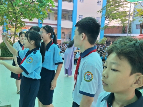 CHUYÊN ĐỀ KỸ NĂNG SỐNG - TRƯỜNG THCS LÊ ANH XUÂN