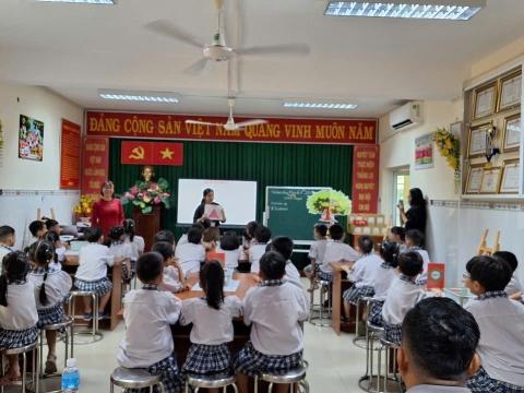OPEN HOUSE THOẠI NGỌC HẦU