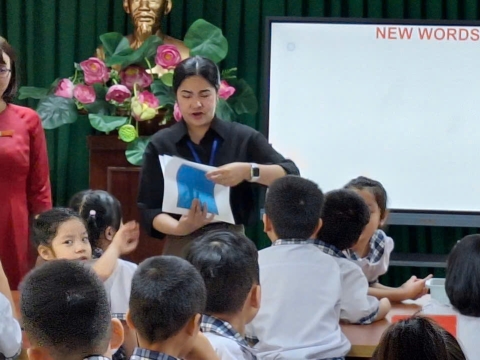 OPEN HOUSE THOẠI NGỌC HẦU