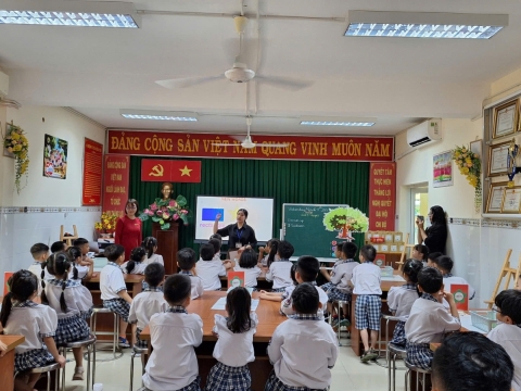 OPEN HOUSE THOẠI NGỌC HẦU