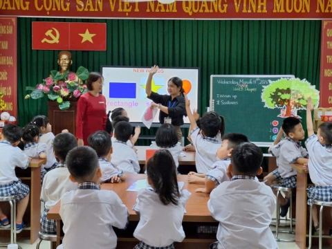 OPEN HOUSE THOẠI NGỌC HẦU