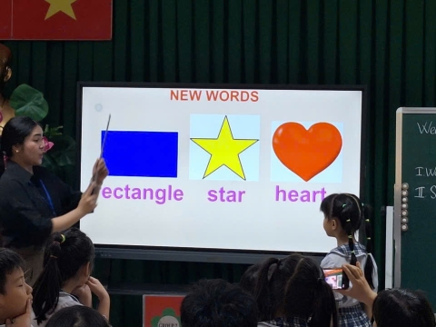 OPEN HOUSE THOẠI NGỌC HẦU