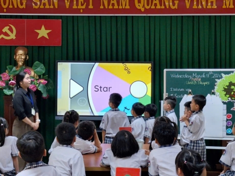 OPEN HOUSE THOẠI NGỌC HẦU