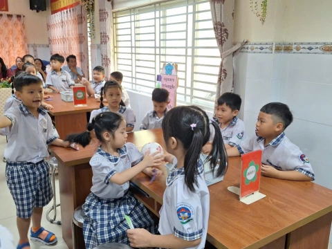 OPEN HOUSE THOẠI NGỌC HẦU