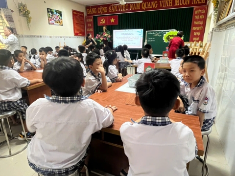 OPEN HOUSE THOẠI NGỌC HẦU