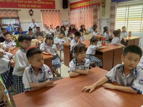 OPEN HOUSE THOẠI NGỌC HẦU