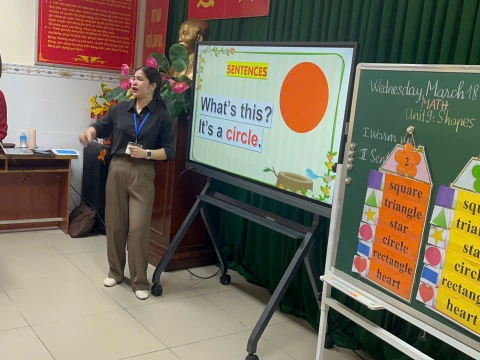 OPEN HOUSE THOẠI NGỌC HẦU