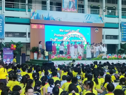 EVENT ENGLISH TRƯNG TRẮC