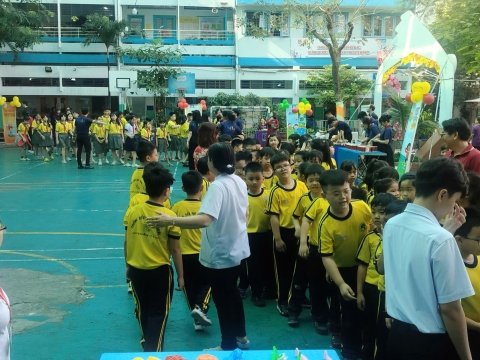 EVENT ENGLISH TRƯNG TRẮC