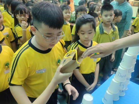 EVENT ENGLISH TRƯNG TRẮC