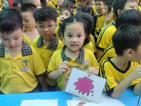 EVENT ENGLISH TRƯNG TRẮC