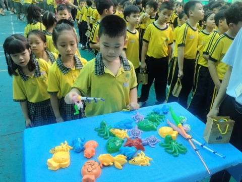 EVENT ENGLISH TRƯNG TRẮC