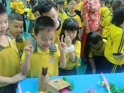 EVENT ENGLISH TRƯNG TRẮC