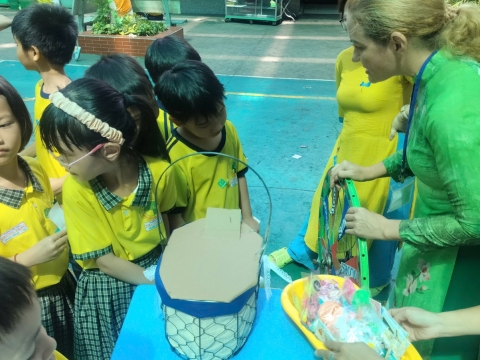 EVENT ENGLISH TRƯNG TRẮC