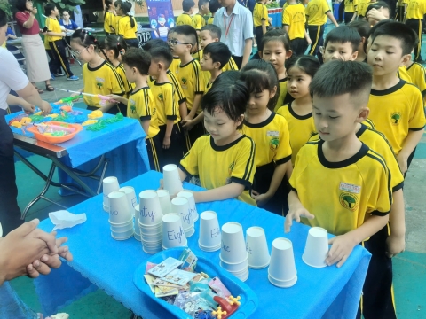 EVENT ENGLISH TRƯNG TRẮC