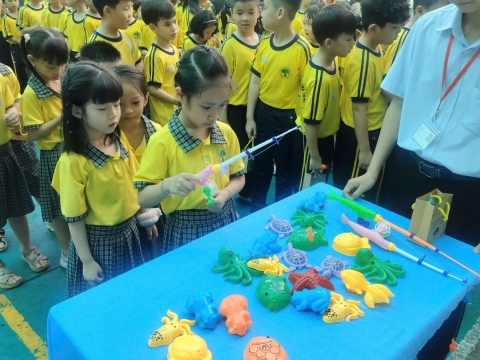 EVENT ENGLISH TRƯNG TRẮC