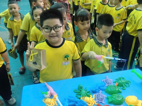 EVENT ENGLISH TRƯNG TRẮC