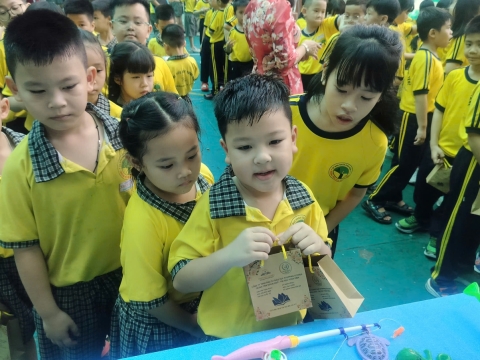 EVENT ENGLISH TRƯNG TRẮC