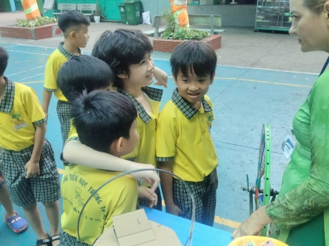 EVENT ENGLISH TRƯNG TRẮC