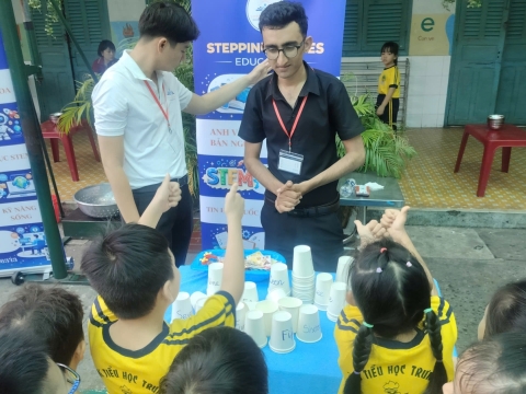 EVENT ENGLISH TRƯNG TRẮC