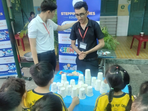 EVENT ENGLISH TRƯNG TRẮC