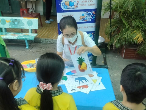 EVENT ENGLISH TRƯNG TRẮC