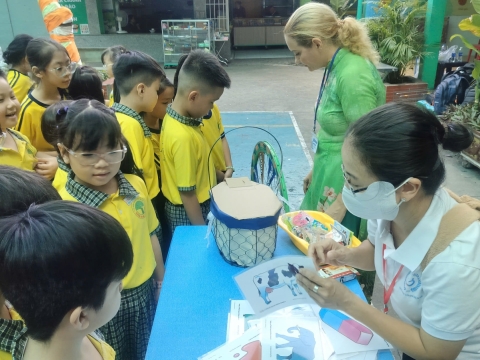 EVENT ENGLISH TRƯNG TRẮC