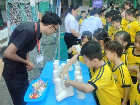 EVENT ENGLISH TRƯNG TRẮC