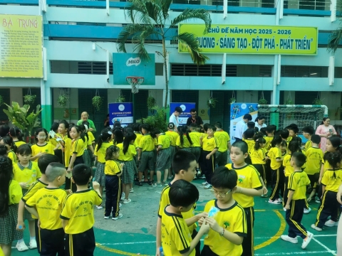 EVENT ENGLISH TRƯNG TRẮC