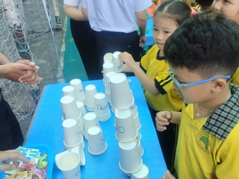 EVENT ENGLISH TRƯNG TRẮC