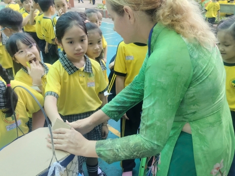 EVENT ENGLISH TRƯNG TRẮC