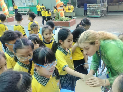 EVENT ENGLISH TRƯNG TRẮC