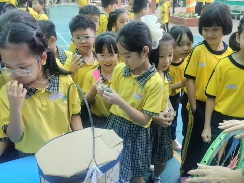 EVENT ENGLISH TRƯNG TRẮC