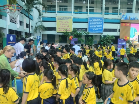 EVENT ENGLISH TRƯNG TRẮC