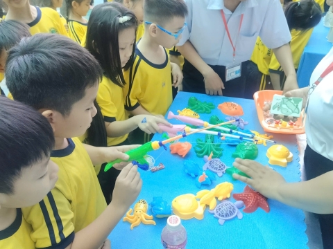 EVENT ENGLISH TRƯNG TRẮC