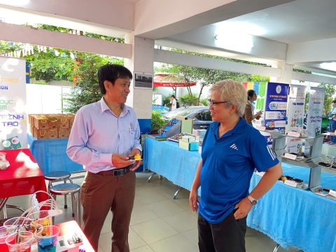 STEPPING STONES EDUCATION ĐỒNG HÀNH CÙNG THPT NGUYỄN AN NINH , TPHCM TRONG NGÀY HỘI TƯ VẤN TUYỂN SINH QUA HOẠT ĐỘNG TRẢI NGHIỆM STEM - AI