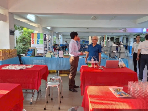 STEPPING STONES EDUCATION ĐỒNG HÀNH CÙNG THPT NGUYỄN AN NINH , TPHCM TRONG NGÀY HỘI TƯ VẤN TUYỂN SINH QUA HOẠT ĐỘNG TRẢI NGHIỆM STEM - AI