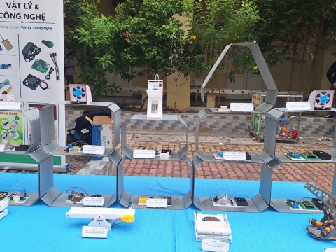 STEPPING STONES EDUCATION ĐỒNG HÀNH CÙNG THPT PHẠM PHÚ THỨ TẠI NGÀY HỘI STEM  AI TỔ CHỨC VÀO 8/5/ 2026