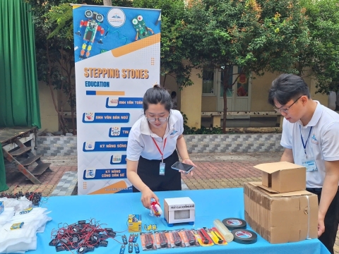 STEPPING STONES EDUCATION ĐỒNG HÀNH CÙNG THPT PHẠM PHÚ THỨ TẠI NGÀY HỘI STEM  AI TỔ CHỨC VÀO 8/5/ 2026