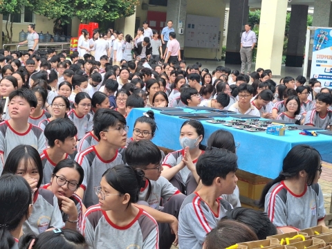 STEPPING STONES EDUCATION ĐỒNG HÀNH CÙNG THPT PHẠM PHÚ THỨ TẠI NGÀY HỘI STEM  AI TỔ CHỨC VÀO 8/5/ 2026