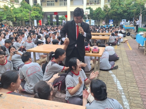 STEPPING STONES EDUCATION ĐỒNG HÀNH CÙNG THPT PHẠM PHÚ THỨ TẠI NGÀY HỘI STEM  AI TỔ CHỨC VÀO 8/5/ 2026