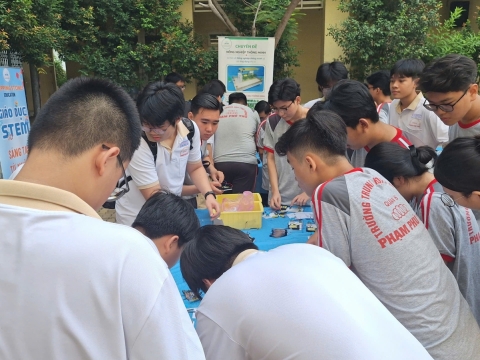 STEPPING STONES EDUCATION ĐỒNG HÀNH CÙNG THPT PHẠM PHÚ THỨ TẠI NGÀY HỘI STEM  AI TỔ CHỨC VÀO 8/5/ 2026