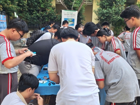 STEPPING STONES EDUCATION ĐỒNG HÀNH CÙNG THPT PHẠM PHÚ THỨ TẠI NGÀY HỘI STEM  AI TỔ CHỨC VÀO 8/5/ 2026