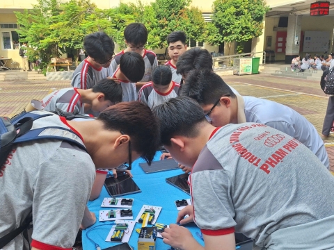 STEPPING STONES EDUCATION ĐỒNG HÀNH CÙNG THPT PHẠM PHÚ THỨ TẠI NGÀY HỘI STEM  AI TỔ CHỨC VÀO 8/5/ 2026
