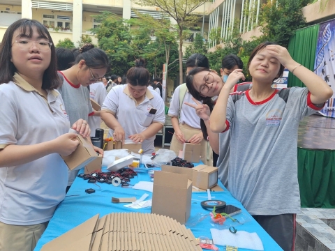STEPPING STONES EDUCATION ĐỒNG HÀNH CÙNG THPT PHẠM PHÚ THỨ TẠI NGÀY HỘI STEM  AI TỔ CHỨC VÀO 8/5/ 2026