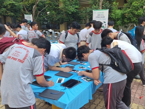 STEPPING STONES EDUCATION ĐỒNG HÀNH CÙNG THPT PHẠM PHÚ THỨ TẠI NGÀY HỘI STEM  AI TỔ CHỨC VÀO 8/5/ 2026