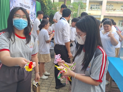 STEPPING STONES EDUCATION ĐỒNG HÀNH CÙNG THPT PHẠM PHÚ THỨ TẠI NGÀY HỘI STEM  AI TỔ CHỨC VÀO 8/5/ 2026