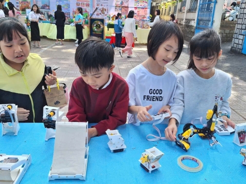 STEPPING STONES EDUCATION ĐỒNG HÀNH CÙNG PHƯỜNG LÂM VIÊN , ĐÀ LẠT TẠI NGÀY HỘI STEAM LẦN THỨ NHẤT TỔ CHỨC VÀO NGÀY 10-5- 2026
